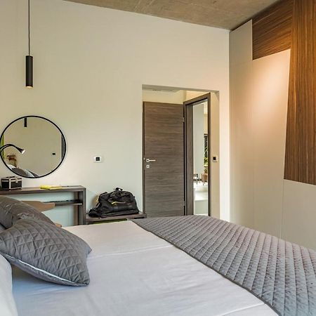 Apartments Bijou With Big Private Garden Near Umag Vilanija Εξωτερικό φωτογραφία