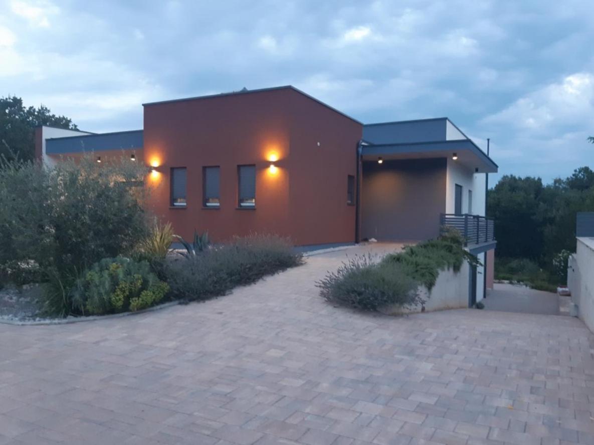 Apartments Bijou With Big Private Garden Near Umag Vilanija Εξωτερικό φωτογραφία