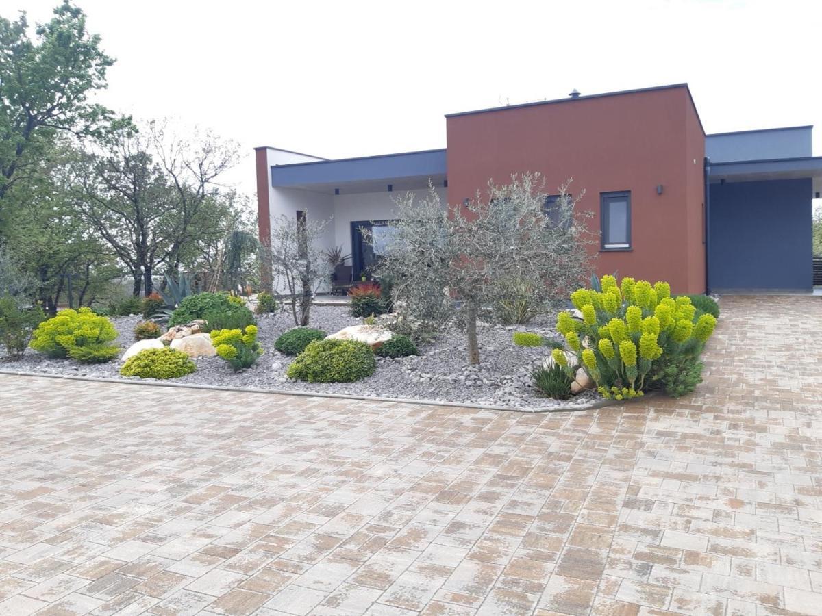 Apartments Bijou With Big Private Garden Near Umag Vilanija Εξωτερικό φωτογραφία