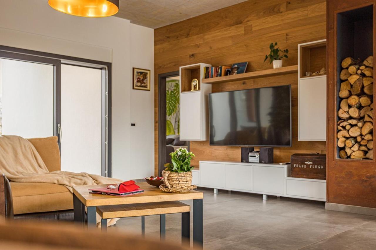 Apartments Bijou With Big Private Garden Near Umag Vilanija Εξωτερικό φωτογραφία