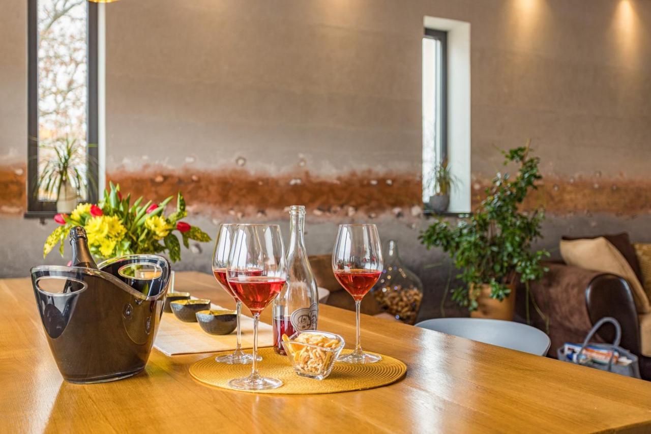 Apartments Bijou With Big Private Garden Near Umag Vilanija Εξωτερικό φωτογραφία