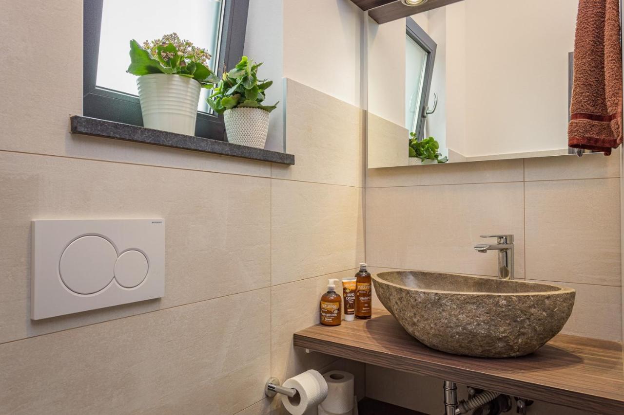 Apartments Bijou With Big Private Garden Near Umag Vilanija Εξωτερικό φωτογραφία