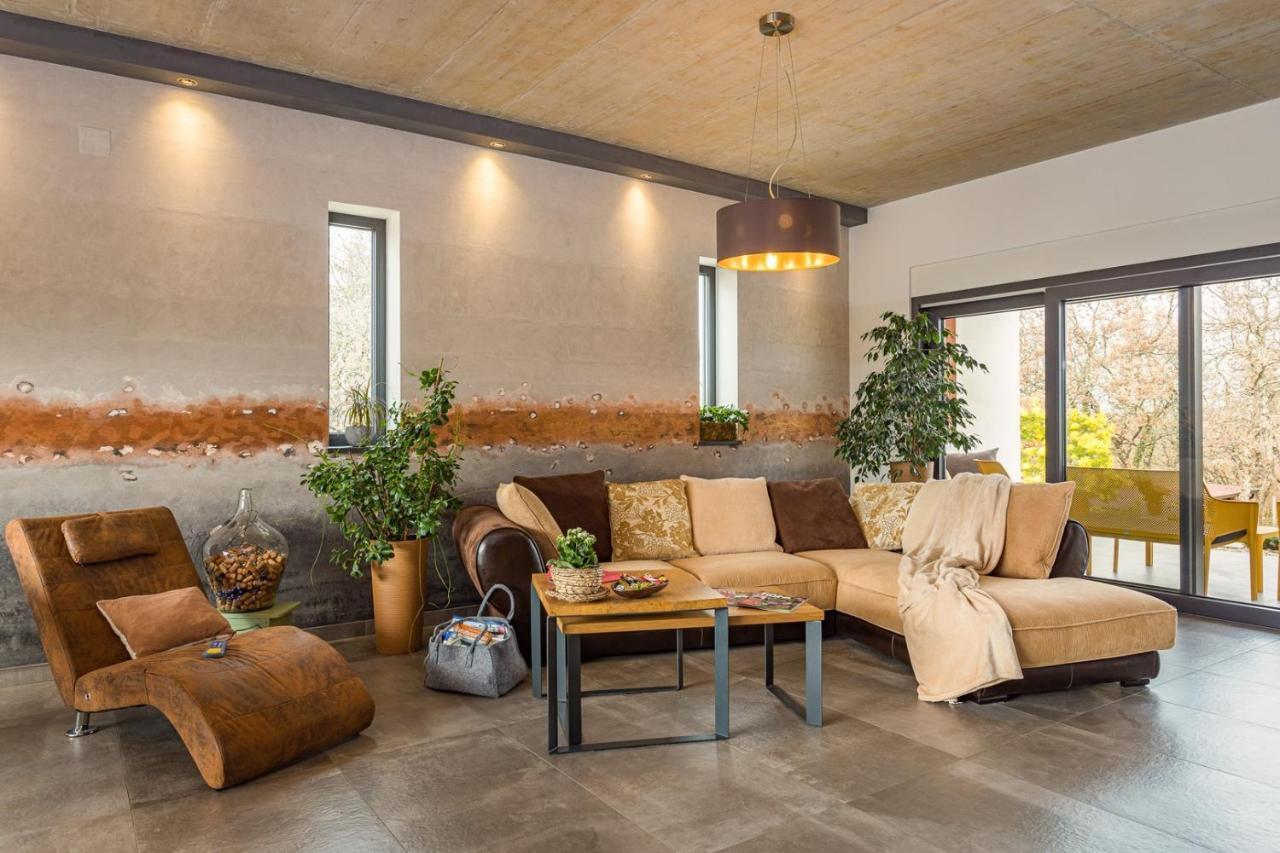 Apartments Bijou With Big Private Garden Near Umag Vilanija Εξωτερικό φωτογραφία